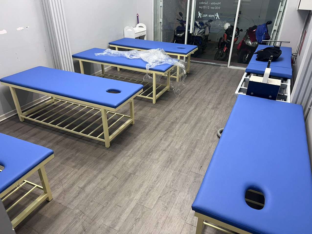 Thay Nệm Giường Spa Thiết Bị Y Tế tại nhà