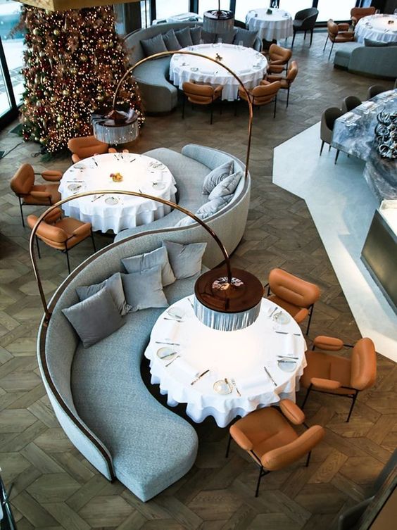 Bọc Ghế Sofa Tại Quán Beer Club - Xưởng Sofa Phước Lộc